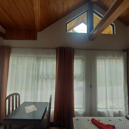 Alisson Hotel Y Restaurant Monteverde Dış mekan fotoğraf