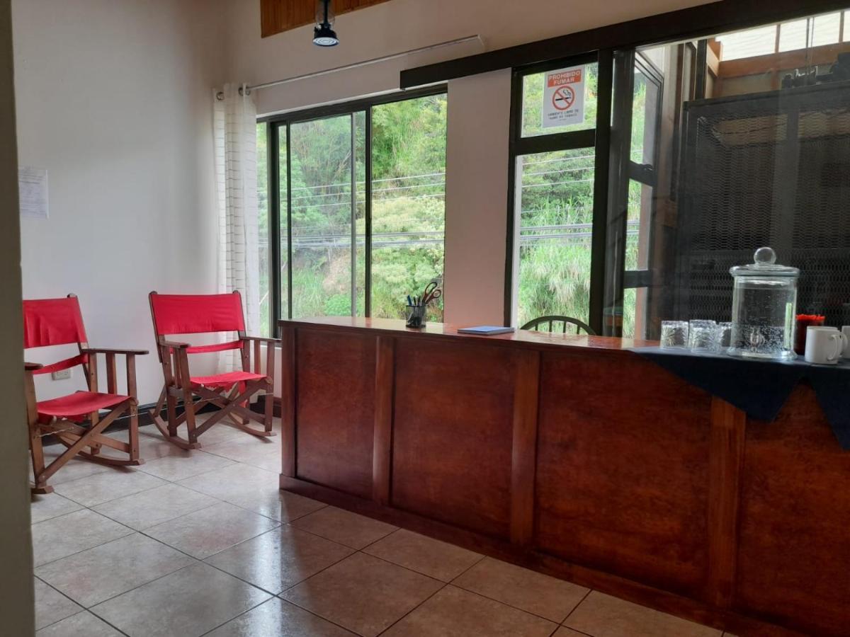 Alisson Hotel Y Restaurant Monteverde Dış mekan fotoğraf