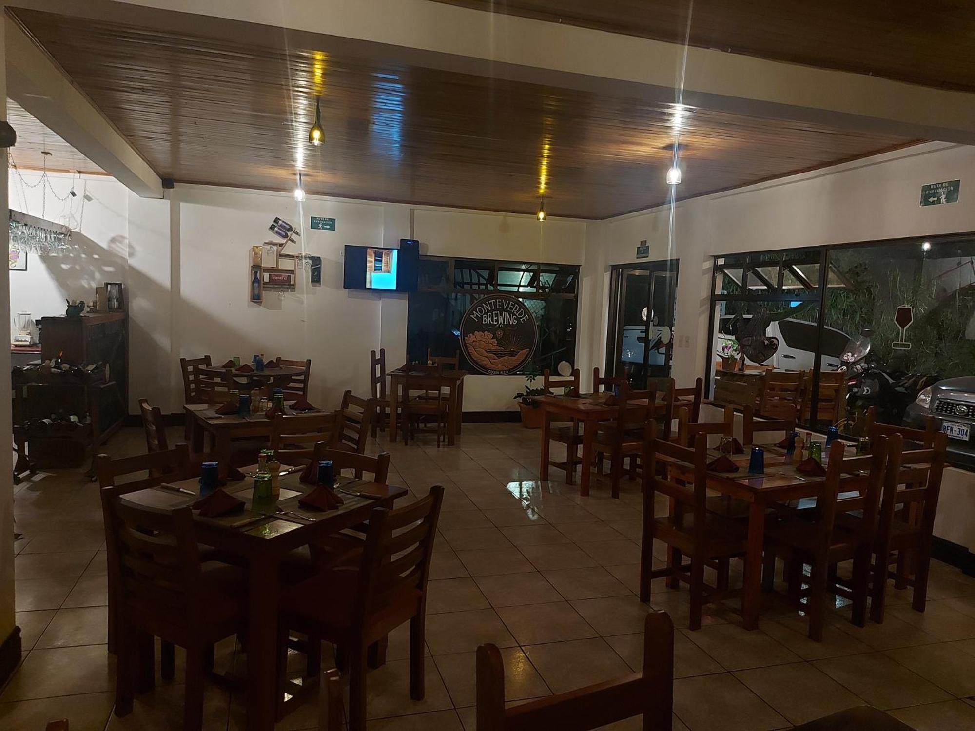Alisson Hotel Y Restaurant Monteverde Dış mekan fotoğraf