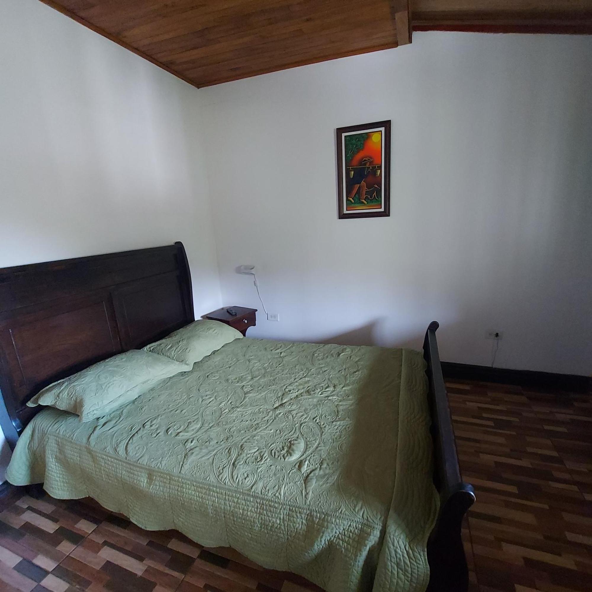 Alisson Hotel Y Restaurant Monteverde Dış mekan fotoğraf