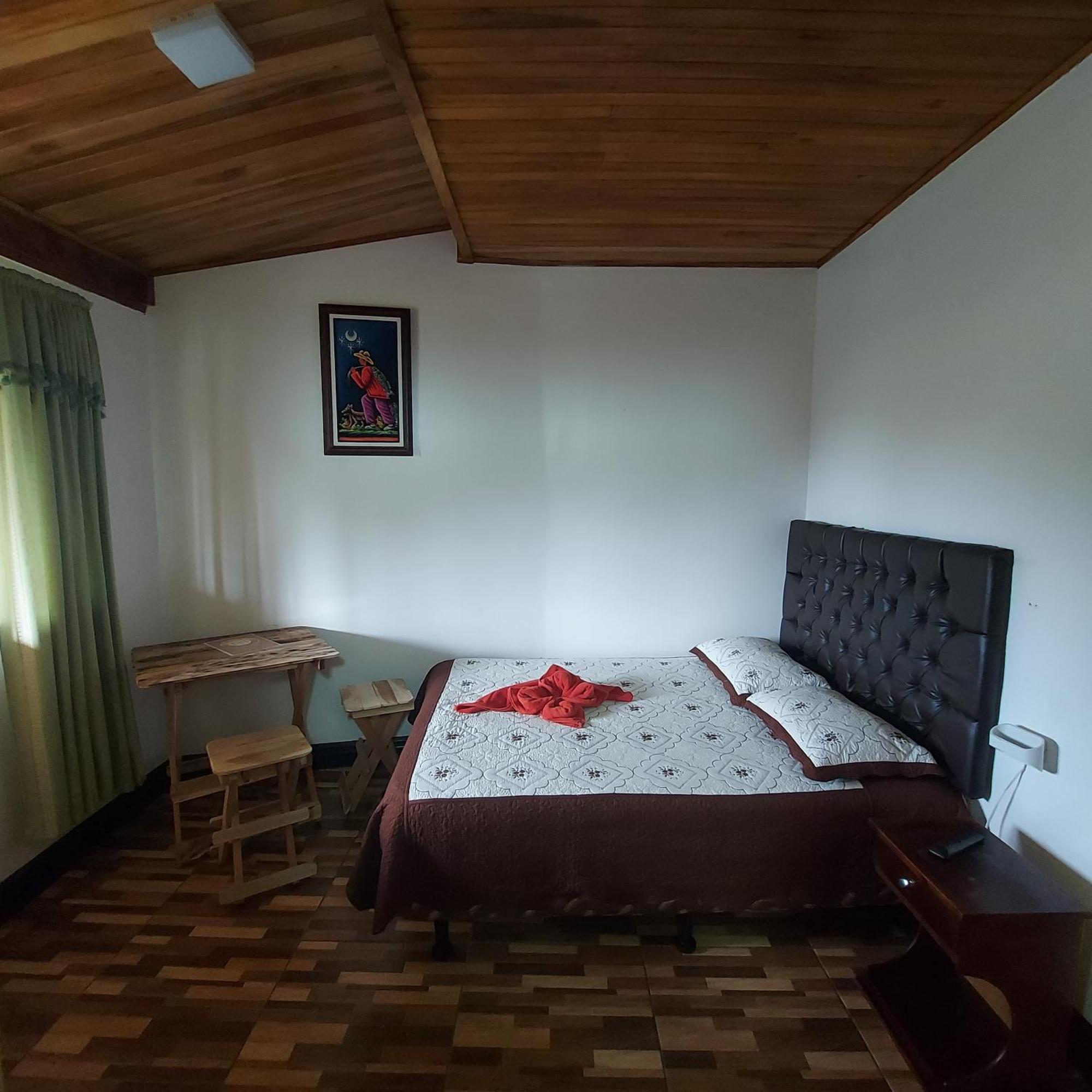 Alisson Hotel Y Restaurant Monteverde Dış mekan fotoğraf